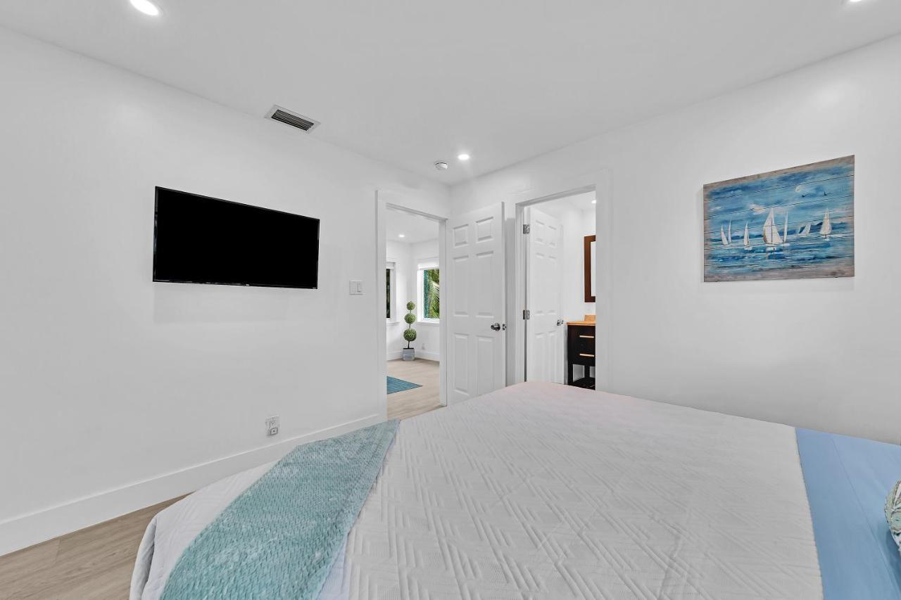 Welcome To Paradise! Secluded 4 Bed, 3 Bath, Pool Fort Lauderdale Exterior photo