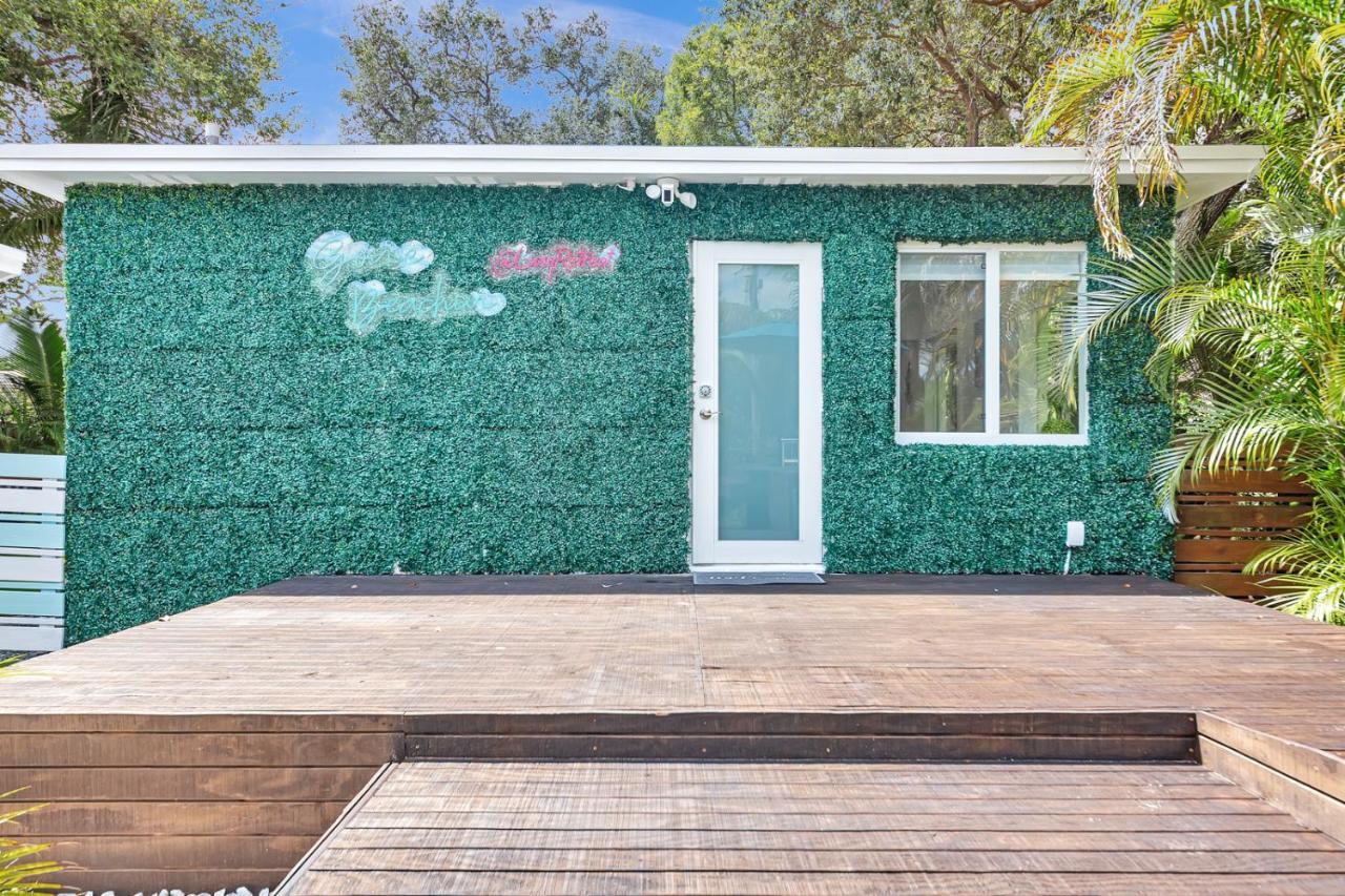 Welcome To Paradise! Secluded 4 Bed, 3 Bath, Pool Fort Lauderdale Exterior photo